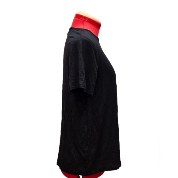 Old Navy, Size S, Black Luxe Tee - Picture 4 of 11